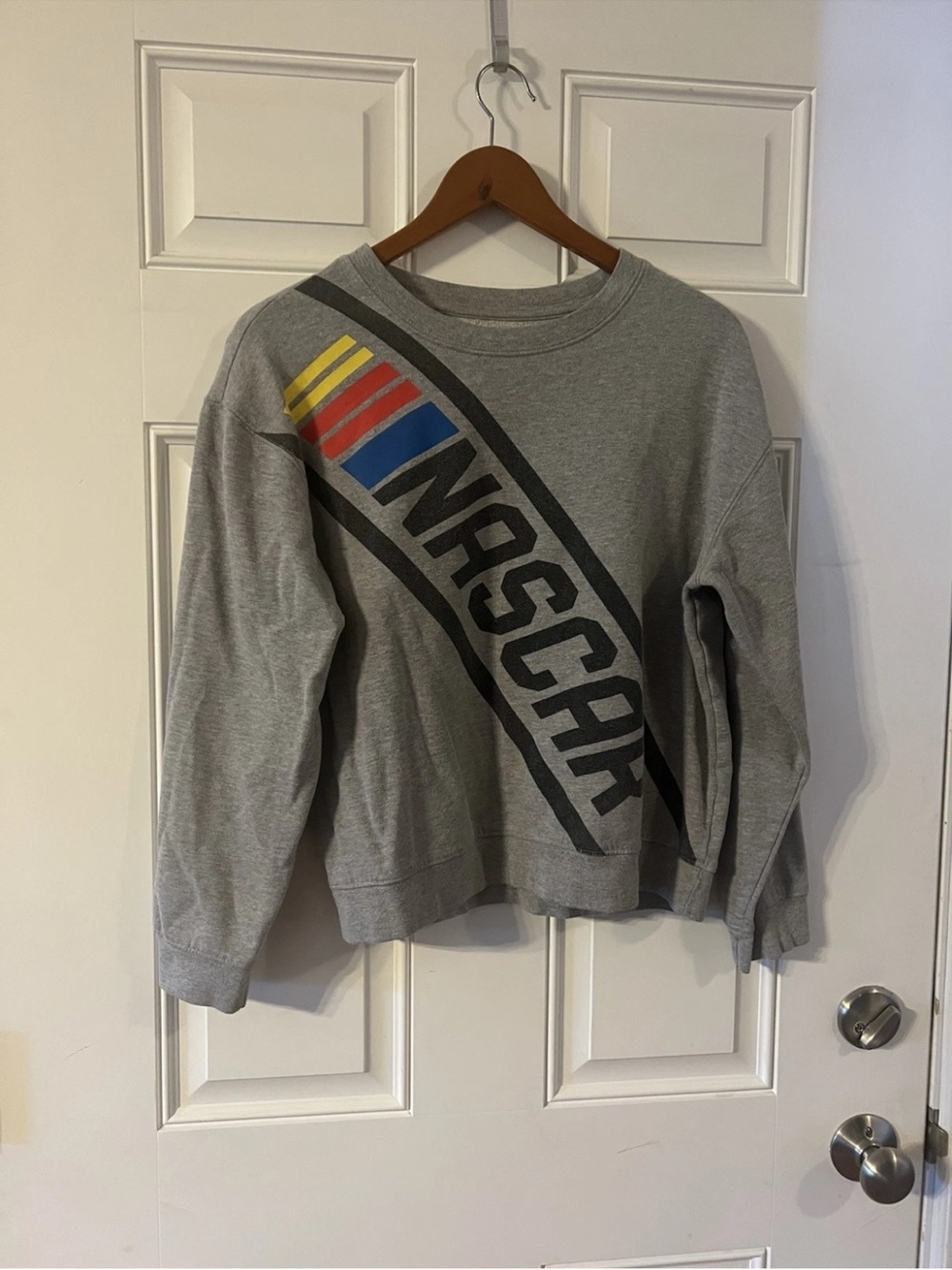 NASCAR Crewneck Size Medium Cropped